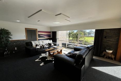 Photo of property in 8b Ronald Street, Strandon, New Plymouth, 4312