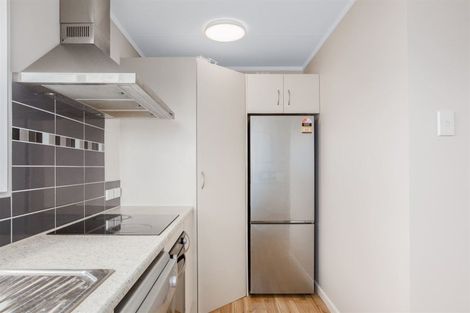 Photo of property in 66 Sievers Grove, Cannons Creek, Porirua, 5024