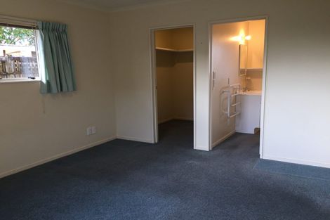 Photo of property in 15 San Vito Place, Paraparaumu Beach, Paraparaumu, 5032