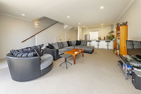 Photo of property in 24 Willow Camp Road, Takanini, 2112