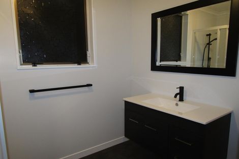 Photo of property in 51 Puriri Crescent, Edgecumbe, 3120