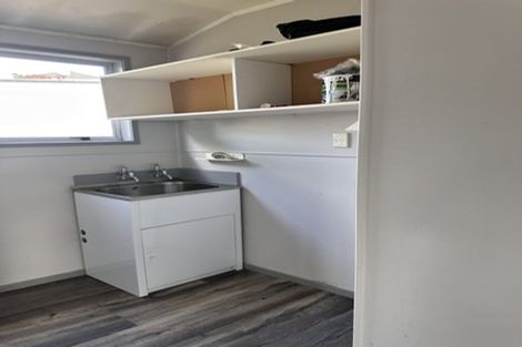 Photo of property in 33 Amanda Avenue, Dinsdale, Hamilton, 3204