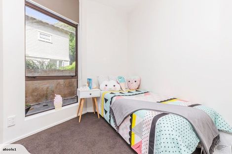 Photo of property in 75b Maida Vale Road, Roseneath, Wellington, 6011