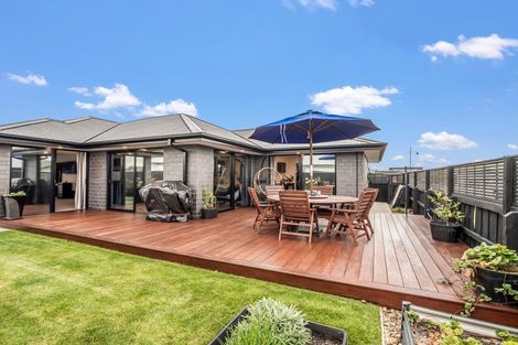 Photo of property in 4 Hapua Lane, Pegasus, 7612