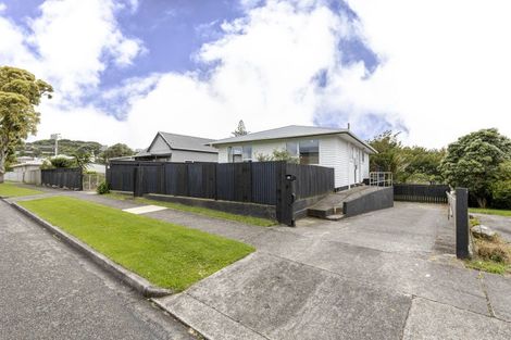 Photo of property in 60 Rosendale Avenue, Spotswood, New Plymouth, 4310