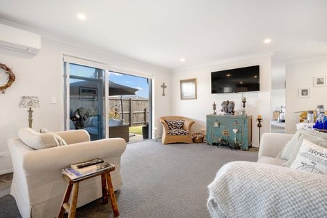 Photo of property in 12 Fontana Street, Papamoa, 3118