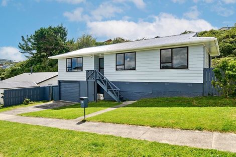 Photo of property in 27 Invercargill Drive, Kelson, Lower Hutt, 5010