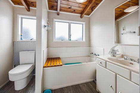 Photo of property in 613 Paparata Road, Bombay, 2675