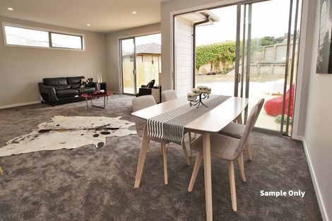 Photo of property in 25b Shrule Place, Huntington, Hamilton, 3210