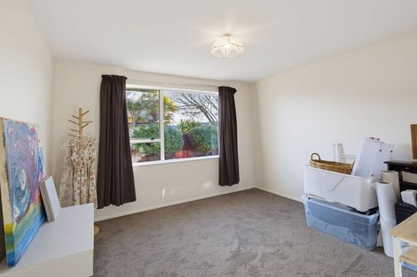 Photo of property in 30 Saint Heliers Crescent, Aranui, Christchurch, 8061