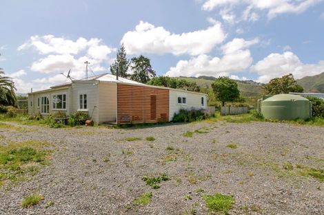 Photo of property in 226 Mangahao Road, Shannon, Palmerston North, 4474