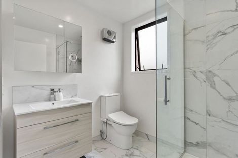 Photo of property in 7/21 Titoki Street, Te Atatu Peninsula, Auckland, 0610