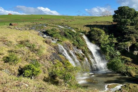 Photo of property in 4 Waterfall Lane, Kerikeri, 0230