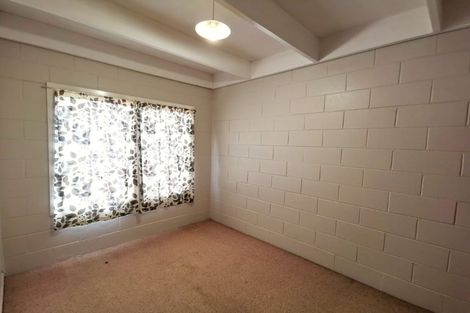 Photo of property in 1/22 Kelston Street, New Lynn, Auckland, 0600