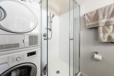 Photo of property in 4t Rutland Street, Picton, 7220