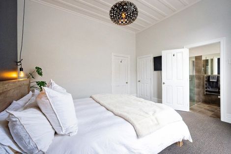 Photo of property in 10 Hall Street, Napier South, Napier, 4110