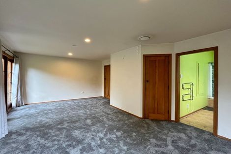 Photo of property in 21 Ilam Road, Upper Riccarton, Christchurch, 8041