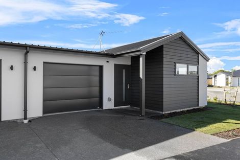 Photo of property in 17 Eccles Place, Otara, Auckland, 2023