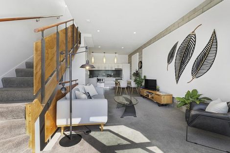 Photo of property in Mondrian Townhouses, 5/24 Hanson Street, Mount Cook, Wellington, 6021