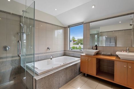 Photo of property in 7 Tui Street, Fendalton, Christchurch, 8041