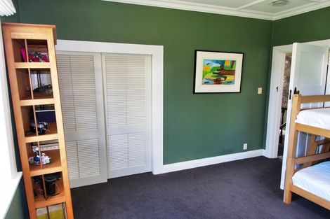 Photo of property in 60 Pembroke Road, Northland, Wellington, 6012