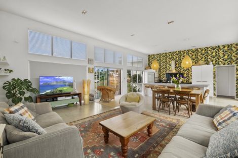 Photo of property in 15 Ti Tree Place, Mangawhai Heads, Mangawhai, 0505