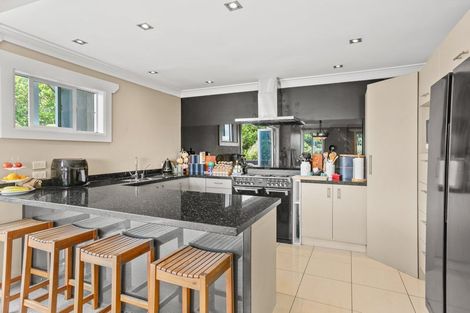 Photo of property in 43 Cameron Street, New Plymouth, 4310