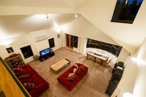 Photo of property in 92 Pacific Drive, Fitzherbert, Palmerston North, 4410