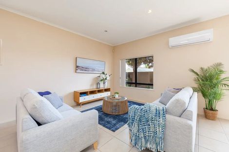 Photo of property in 102 Nautilus Drive, Gulf Harbour, Whangaparaoa, 0930