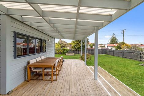 Photo of property in 1 Alexander Street, Whanganui, 4500