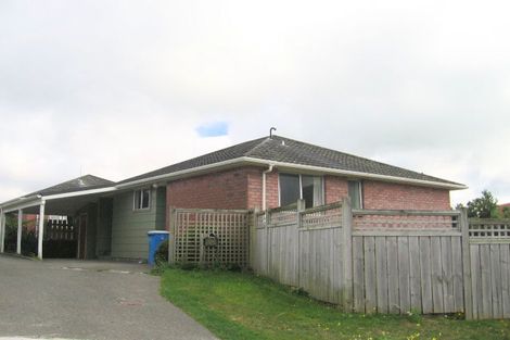 Photo of property in 95 Kaikoura Street, Maupuia, Wellington, 6022