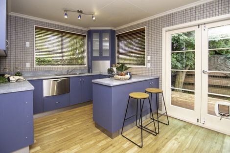 Photo of property in 8a Earl Place, Hokowhitu, Palmerston North, 4410