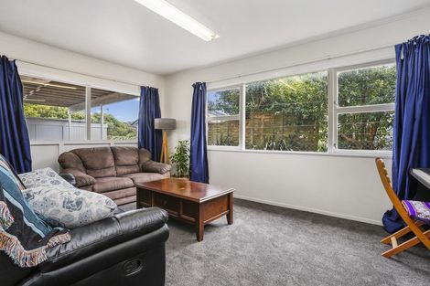 Photo of property in 939 Beach Road, Torbay, Auckland, 0630