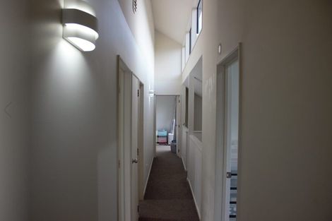 Photo of property in 6 Tokay Place, Huapai, Kumeu, 0810