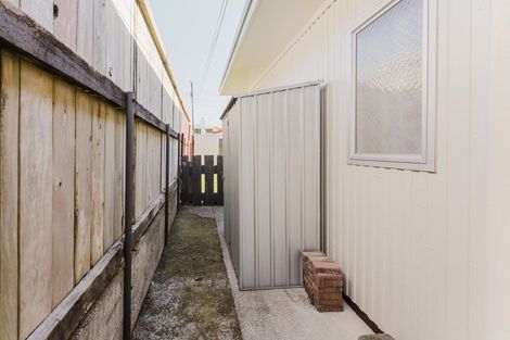 Photo of property in 23a Oranga Street, Marfell, New Plymouth, 4310