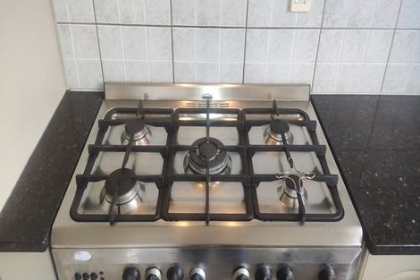 Photo of property in 48 Monte Cassino Place, Birkdale, Auckland, 0626