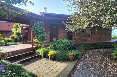 Photo of property in 56 Jans Terrace, Oakura, 4314