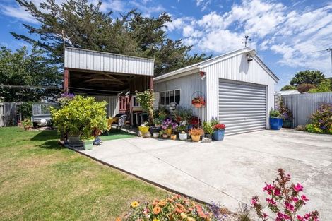 Photo of property in 214 Shortland Street, Aranui, Christchurch, 8061