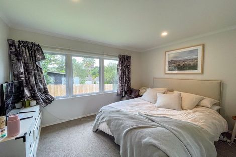 Photo of property in 21 Castleton Street, Birkdale, Auckland, 0626