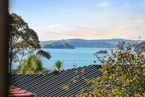Photo of property in 5 Essington Place, Half Moon Bay, Auckland, 2012