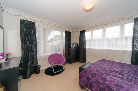 Photo of property in 5 Maxwells Line, Awapuni, Palmerston North, 4412