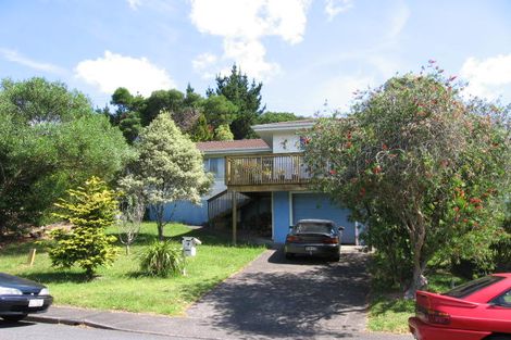 Photo of property in 7 Aralia Road, Sunnynook, Auckland, 0620
