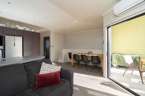 Photo of property in 4/19 Edgecumbe Street, Whitiora, Hamilton, 3200