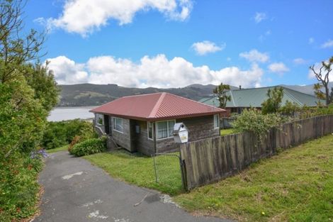 Photo of property in 20 Bayne Terrace, Macandrew Bay, Dunedin, 9014