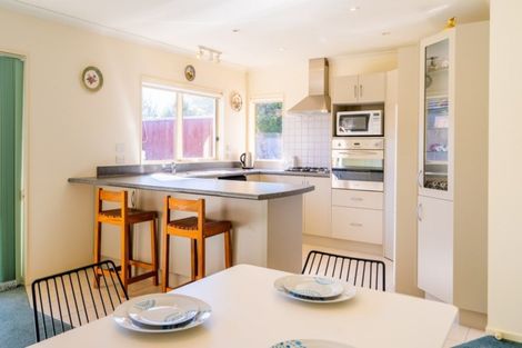 Photo of property in 35 Campion Road, Waikanae Beach, Waikanae, 5036