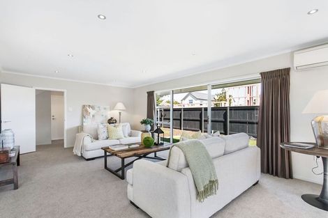 Photo of property in 77 Winchester Street, Merivale, Christchurch, 8014