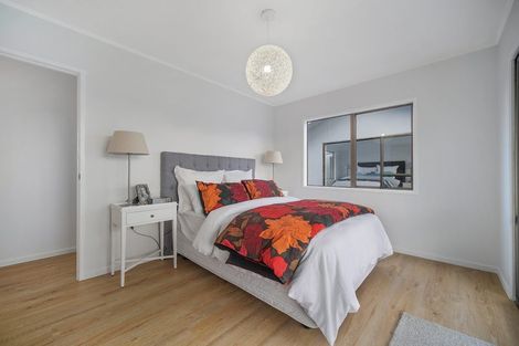 Photo of property in 6 Nearco Street, Randwick Park, Auckland, 2105