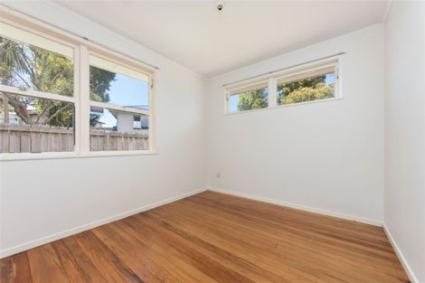 Photo of property in 53 Chorley Avenue, Massey, Auckland, 0614