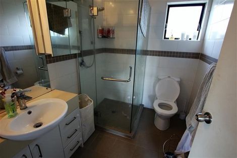 Photo of property in 216b Meola Road, Point Chevalier, Auckland, 1022