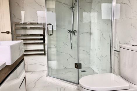 Photo of property in 17 Toanui Road, Hobsonville, Auckland, 0616